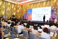 PGS.TS Trần Đình Thiên chia sẻ tại Hội thảo sáng 27/6