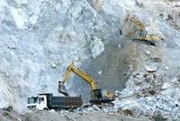 Lập Hội đồng thẩm định Quy hoạch thăm dò, khai thác, khoáng sản làm vật liệu xây dựng