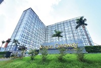 Chung cư Saigon Gateway - một trong những điểm nóng tranh chấp giữa chủ đầu tư và người dân liên quan đến sổ hồng Ảnh: Trọng Tín