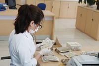 Trần tín dụng có thể được nới nhưng không nhiều. Ảnh: Dũng Minh