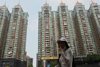 Trung Quốc đang đối mặt với làn sóng tẩy chay vay thế chấp khi người mua nhà ở khắp 22 thành phố từ chối trả các khoản vay thế chấp ở các dự án nhà ở chưa hoàn thành. Ảnh: AFP