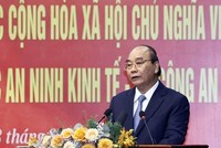 Chủ tịch nước Nguyễn Xuân Phúc phát biểu chỉ đạo buổi làm việc. (Ảnh: Thống Nhất/TTXVN)