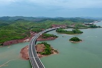 Quảng Ninh gỡ vướng mắc gây “nghẽn” giải ngân vốn đầu tư công - Bài 3: Phải gắn trách nhiệm người đứng đầu