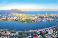 Đà Nẵng trở nên nổi tiếng với thương hiệu “thành phố của những cây cầu”. Ảnh: H.V.T