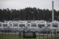 Công trình xây dựng dự án đường ống dẫn khí đốt Dòng chảy phương Bắc 2 tại Lubmin, Đức. Ảnh minh họa: AFP/TTXVN