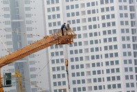 Thị trường bất động sản trầm lắng khiến nhu cầu xây dựng giảm sút