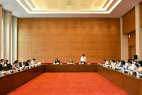 Phiên họp Thường trực Ủy ban Kinh tế mở rộng thẩm tra dự án Luật Đất đai (sửa đổi).