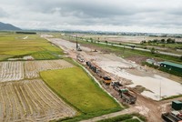 Thi công cao tốc Bắc - Nam đoạn Diễn Châu - Bãi Vọt.