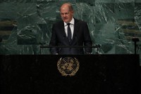 Thủ tướng Đức Olaf Scholz phát biểu tại Trụ sở Liên hợp quốc ở New York, Mỹ ngày 20/9/2022. Ảnh: EPA-EFE