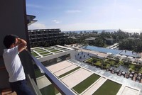 Pháp lý bất động sản du lịch - nghỉ dưỡng vẫn chậm được gỡ vướng. Ảnh: Dũng Minh