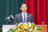 Ông Phạm Văn Lập, Chủ tịch HĐND thành phố Hải Phòng phát biểu tại Kỳ họp