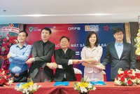 Lễ ký kết hợp tác và ra mắt sản phẩm bảo hiểm OFFB. 