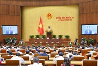 Quốc hội nghe báo cáo giải trình, tiếp thu trước khi bấm nút.