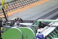 Ngành thép được dự báo còn khó khăn đến hết quý II/2023. Ảnh: Đức Thanh