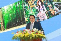 Thủ tướng khẳng định, thời gian qua, Vùng Đông Nam Bộ có đóng góp quan trọng vào thành quả chung của đất nước.