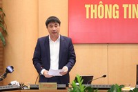 Phó Giám đốc Sở Xây dựng Hà Nội Mạc Đình Minh trả lời các câu hỏi của báo chí.