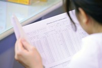 Room tín dụng được nới, nhưng điều kiện vay vốn của các ngân hàng vẫn chặt chẽ