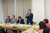 Chủ tịch thành phố Đà Nẵng, ông Lê Trung Chinh giới thiệu những thế mạnh của Thành phố tại Toạ đàm Đầu tư Đà Nẵng tại Dubai.