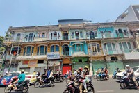 Chung cư 440 Trần Hưng Đạo đã di dời dân, nhưng chưa kêu gọi được nhà đầu tư xây dựng mới. Ảnh: Ngô Sơn