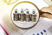 Ngân hàng tuần qua: Trái phiếu bất động sản ấm lại, trái phiếu ngân hàng mắc kẹt, ngân hàng bắt đầu mùa ĐHĐCĐ 