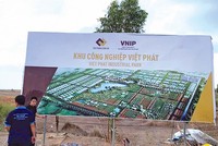 “Lỗ hổng” Vạn Trường Phát