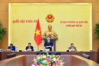 Chủ tịch Quốc hội Vương Đình Huệ phát biểu khai mạc phiên họp.