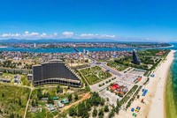 Đến năm 2030, Quảng Bình đạt 38% tỷ lệ đô thị hoá, có 16 đô thị và đến 2050 sẽ có 17 đô thị, định hướng phát triển đô thị thông minh, thích ứng biến đổi khí hậu.