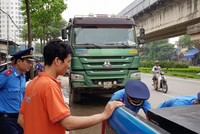Hà Nội thu hồi phù hiệu hơn 1.055 ô tô vi phạm tốc độ 