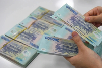 Dự kiến số giảm thu NSNN trong 6 tháng cuối năm 2023 tương đương khoảng 24 nghìn tỷ đồng .