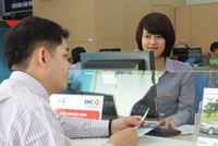 Hoạt động bán bảo hiểm qua kênh ngân hàng được kiểm soát chặt chẽ hơn