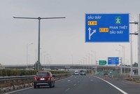 Tuyến cao tốc Bắc - Nam phía Đông, đoạn Dầu Giây - Phan Thiết.