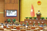 Toàn cảnh phiên thảo luận Dự án Luật Đất đai sửa đổi của các đại biểu Quốc hội chuyên trách.