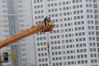 Mảng xây dựng dân dụng đang chật vật, chưa tìm thấy lối ra. Ảnh: Dũng Minh 