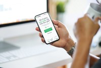 Nhờ đẩy mạnh số hóa, việc xác minh hồ sơ và chi trả bồi thường của Manulife trong vụ cháy chỉ diễn ra trong vòng 1 ngày. Ảnh: Dũng Minh 