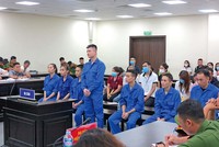 Đào Minh Sáng và các bị cáo tại phiên tòa xét xử về tội “đánh bạc” và “tổ chức đánh bạc”