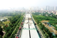 “Sóng” đất nền bắt đầu xuất hiện dọc theo các tuyến đường vành đai, cao tốc đang triển khai. Ảnh: Dũng Minh 