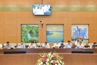 Ủy ban Thường vụ Quốc hội nghe dự thảo báo cáo tổng hợp ý kiến, kiến nghị của cử tri và Nhân dân gửi đến Kỳ họp thứ sáu của Quốc hội.