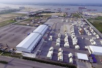 Thương mại điện tử tăng trưởng nhanh là động lực chính thúc đẩy dịch vụ logistics phát triển. Ảnh: Đức Thanh