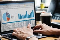 48,8% các công ty trước đây đã sử dụng một số giải pháp chuyển đổi số nhất định, nhưng họ đã ngừng sử dụng do các giải pháp không phù hợp hoặc tính chất tạm thời của chúng, chẳng hạn như đáp ứng các nhu cầu trước mắt do đại dịch Covid-19 gây ra