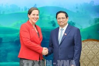 Thủ tướng Phạm Minh Chính tiếp Kinh tế trưởng Bộ Ngoại giao Hoa Kỳ Emily Blanchard. Ảnh: Dương Giang-TTXVN