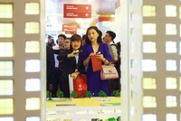 Khách hàng có nhu cầu thực sẵn sàng chi tiền cho các dự án uy tín và chất lượng. Ảnh: Lê Toàn 