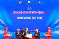 Vietcombank lần thứ tư liên tiếp được Bằng khen “Doanh nghiệp tiêu biểu vì người lao động”