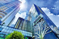 Khối ngoại đang tích cực “săn” dự án trong bối cảnh nhiều doanh nghiệp bất động sản khó khăn, buộc phải bán tài sản. Ảnh: Lê Toàn