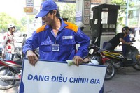 Sau khi điều chỉnh giá, xăng RON 95 tăng lên 24.000 đồng/lít từ 15 giờ chiều 1/11/2023.