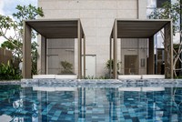 Các tiện ích nội khu như hồ bơi, spa được vận hành và quản lý bởi đội ngũ quản gia Marriott chuyên nghiệp.