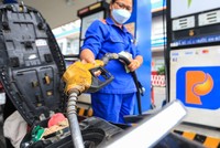 Giá bán lẻ xăng dầu đồng loạt giảm tại kỳ điều hành ngày 13/11/2023