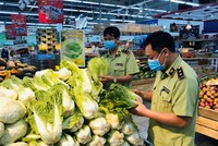 Sự minh bạch về nguồn gốc trong hoạt động sản xuất kinh doanh buộc người sản xuất kinh doanh chịu trách nhiệm trước cộng đồng.