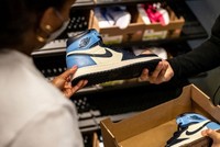 10 tháng năm 2023, các nhà nhập khẩu Hoa Kỳ giảm mua từ Việt Nam 2,59 tỷ USD giày dép.