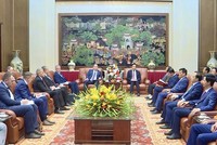 Thủ tướng Cộng hòa Belarus Roman Golovchenko làm việc với lãnh đạo tỉnh Hưng Yên.