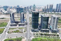 Nhiều tòa nhà văn phòng hạng A mới tại Thủ Thiêm đi vào hoạt động. Ảnh: Lê Toàn 